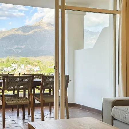 Heated Indoor Pool 2 Bed Mountain Sunset Views Marbella
